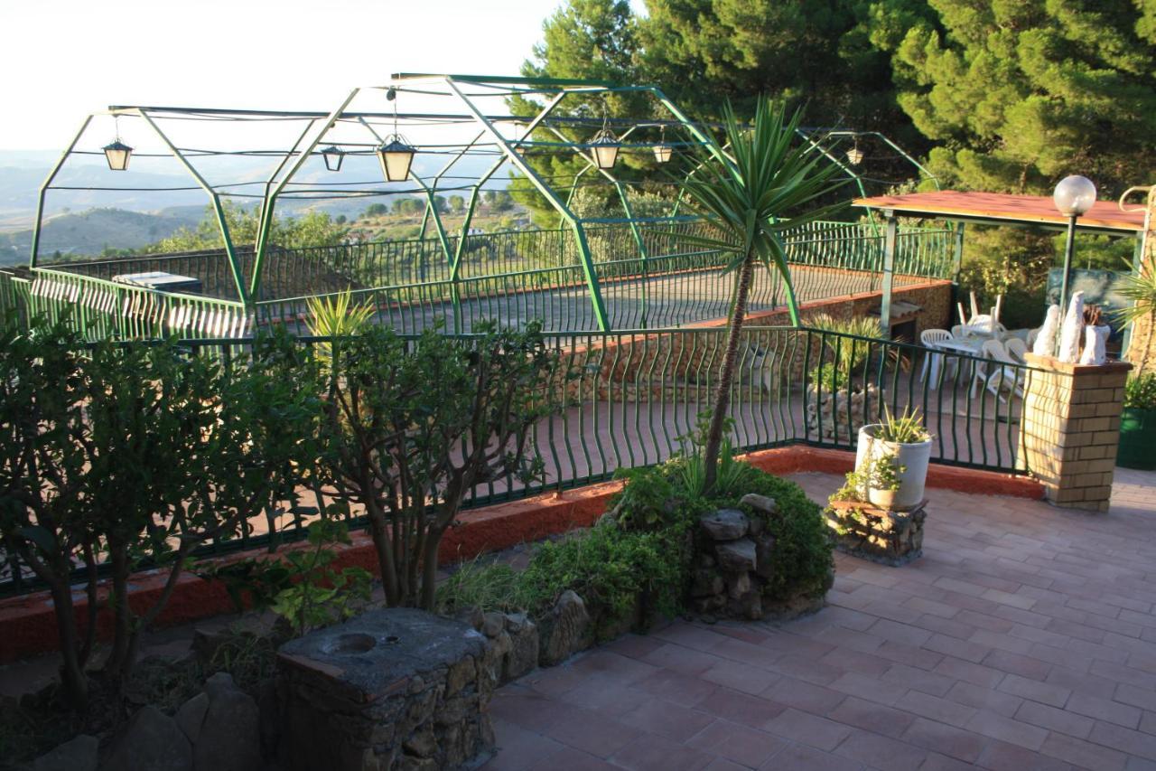 B&B Borgo Pileri Mazzarino 外观 照片