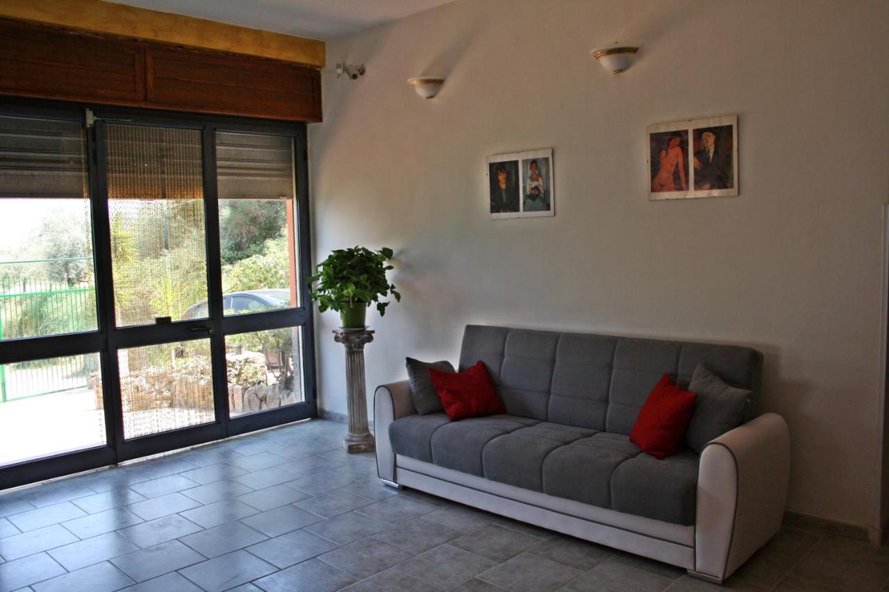 B&B Borgo Pileri Mazzarino 外观 照片