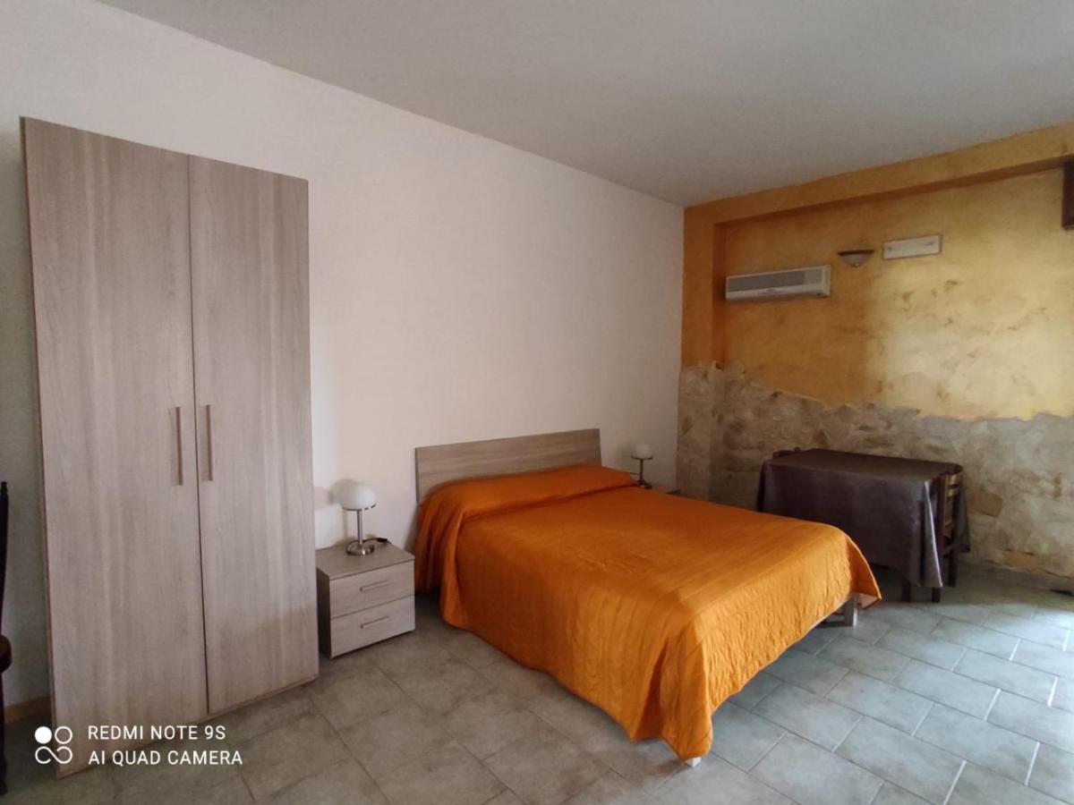 B&B Borgo Pileri Mazzarino 外观 照片